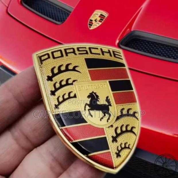 Porsche Cayenne Bonnet Hood Emblem