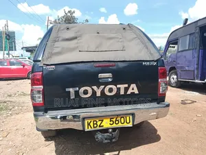 Toyota Hilux 2.5 D-4D SRX 2007 Black