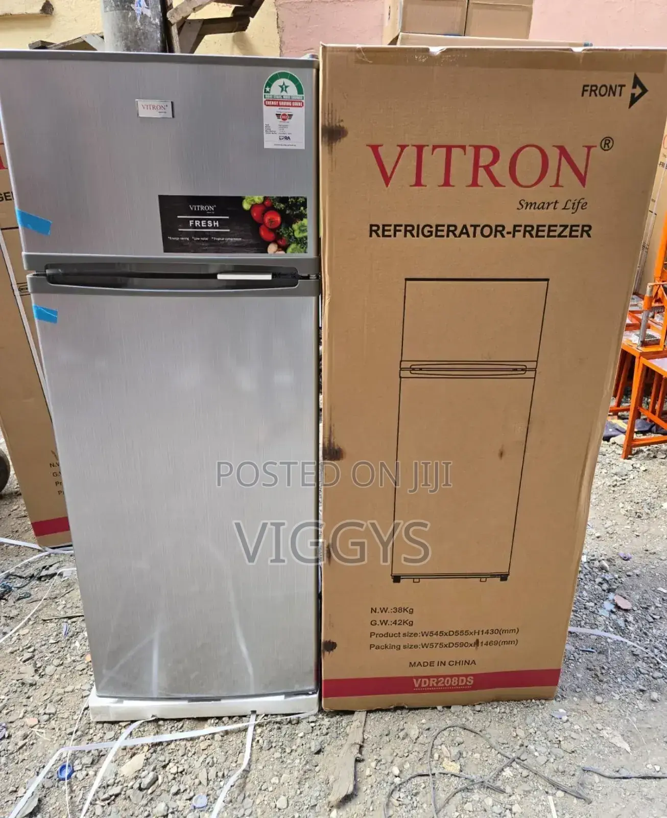 Vitron VDR208DS 208 Litres Double Door Fridge - Silver.