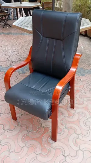 Black Waiting Chair With Mahogany Frame
