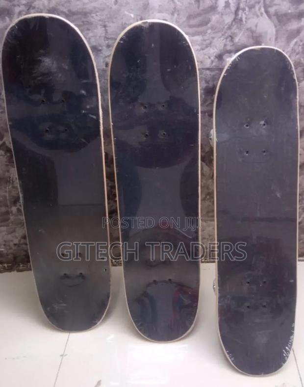 Professional Skate Boards
With Anti Slip Base