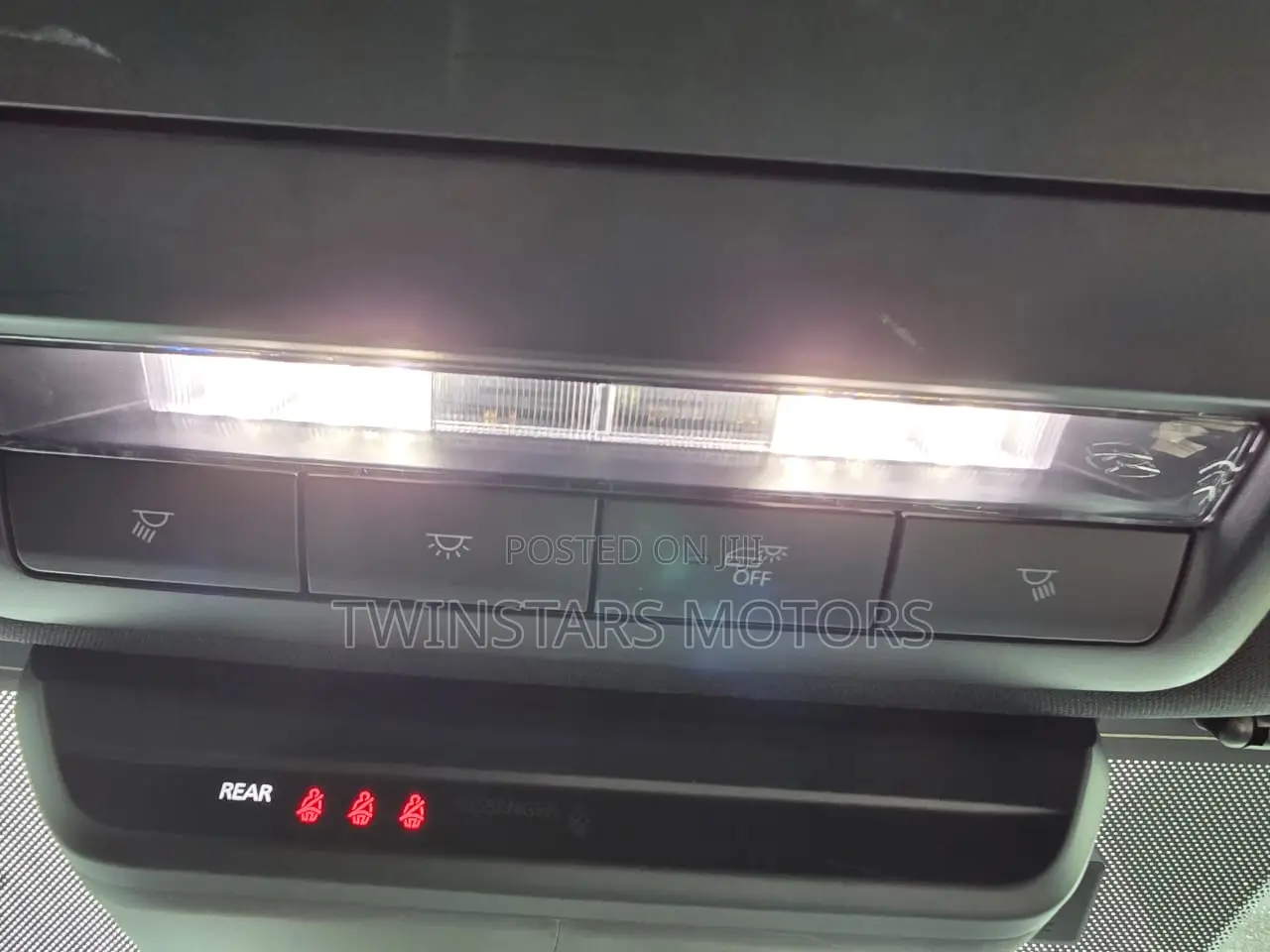 Mazda Axela 2019 Gray