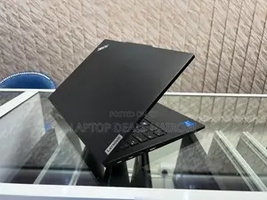 Laptop Lenovo ThinkPad E14 G5 16GB Intel Core I5 SSD 512GB