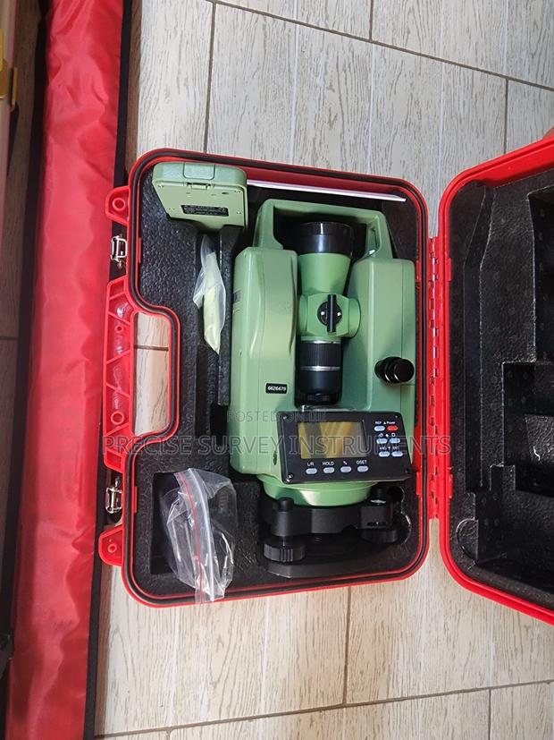 Digital Electronic Theodolite Machine [2-Seconds Accuracy ] - main view