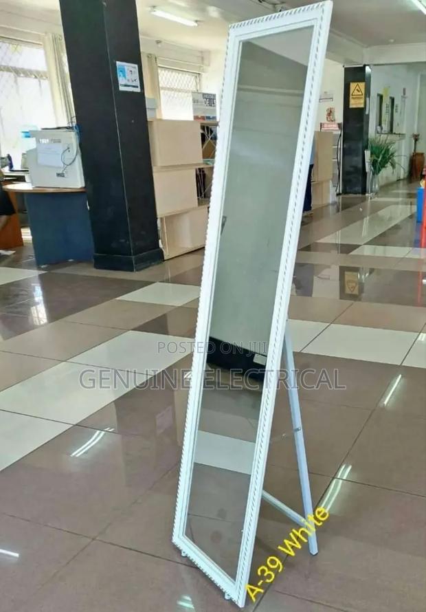 Good Quality White Executive Dressing Mirror