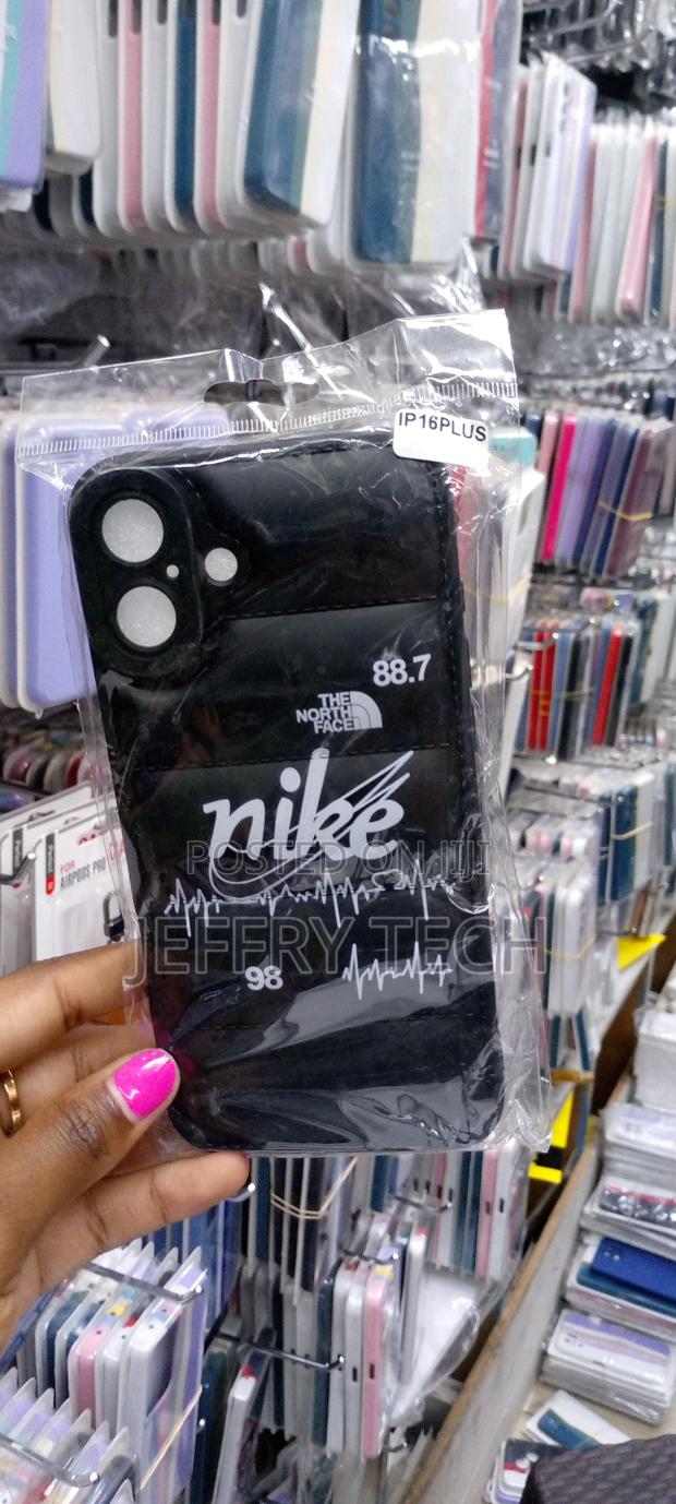 Northface Case for iPhone 16 Plus (Black) Puffer Case - thumbnail 3