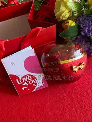 Ladded Valentine Gift Package