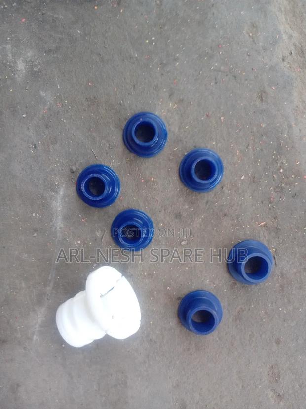 Subaru Gear Lever Bushes - thumbnail 4