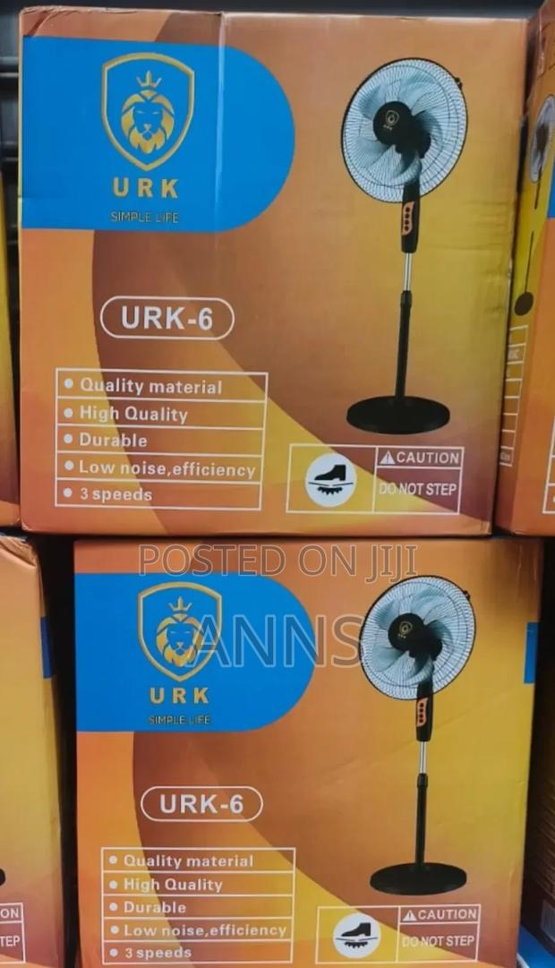 Urk 16 Inch 5 Blade Universal Stand Fan