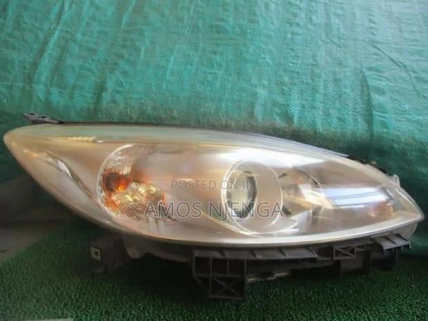 Mazda Premacy 2012 X-Japan Headlight - thumbnail 3