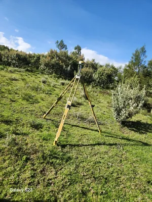Land Surveying RTK GPS Set