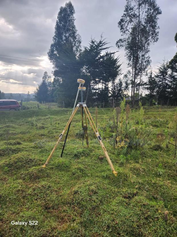 RTK GNSS Set [Base +Rover +External Radio and Accessories] - main view