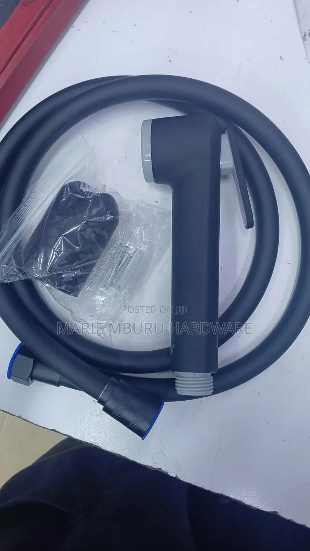 Arabic Shower Available - main view