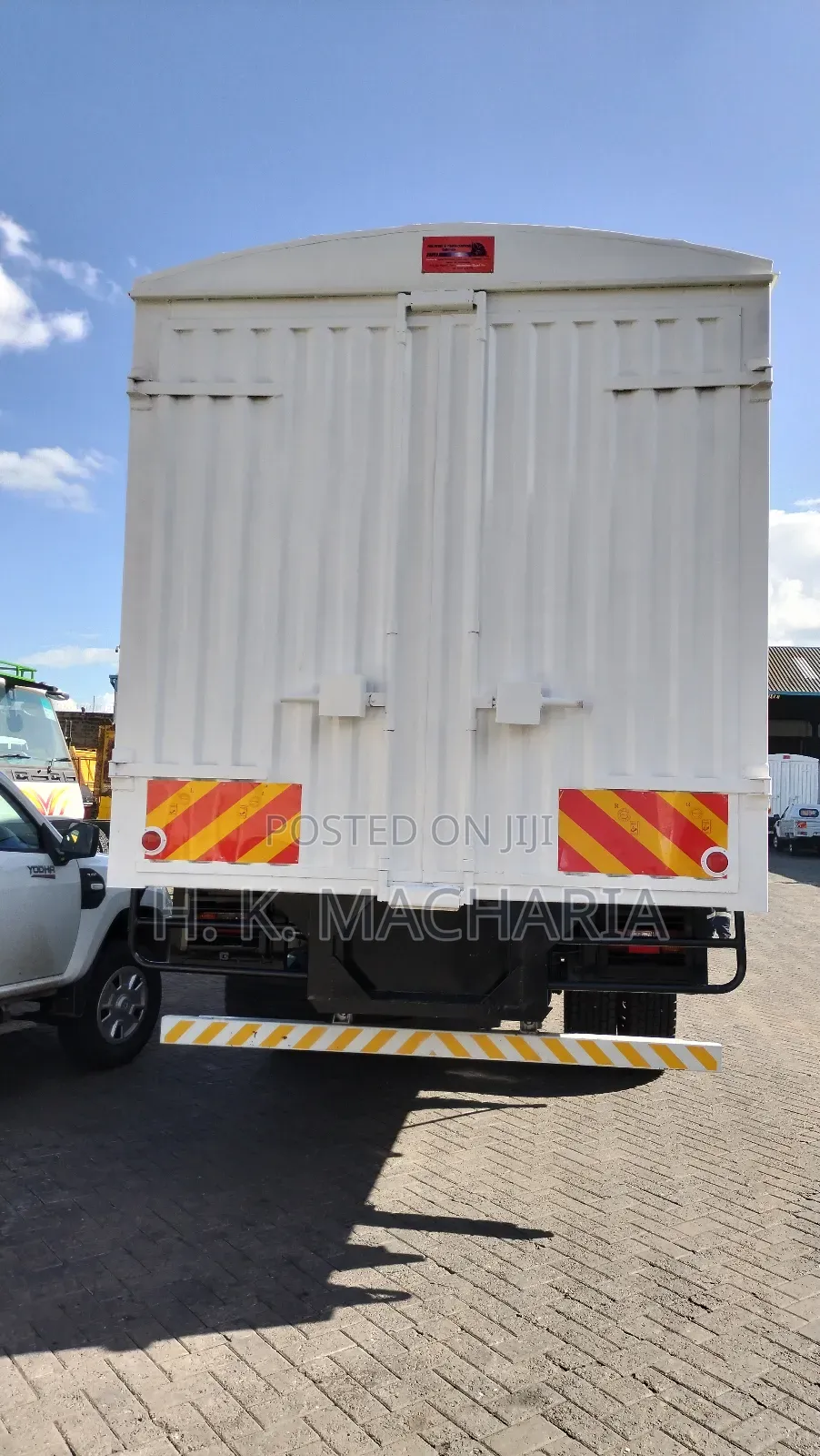 Tata Ultra 1918t New FRR Truck 12 Ton