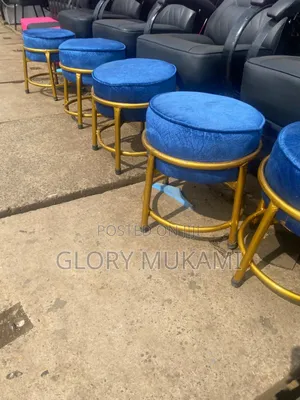 Puff Blue Goldish Pedicure Stool