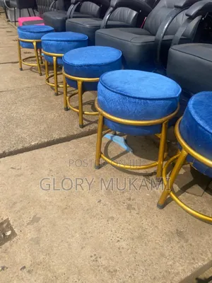 Puff Blue Goldish Pedicure Stool