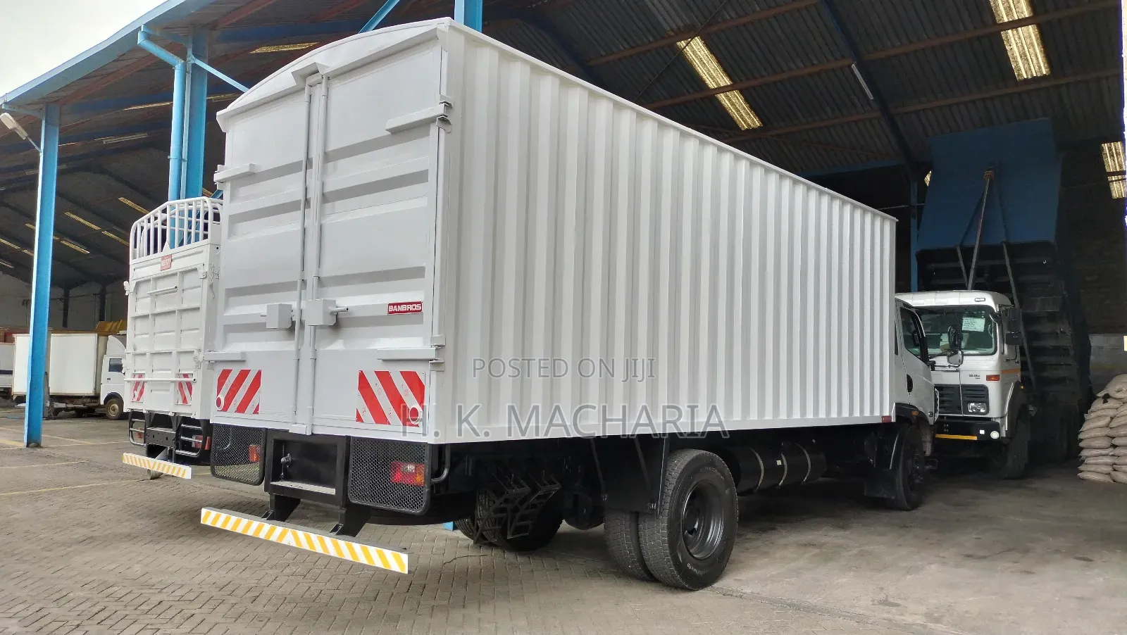 Tata Ultra 1918t New FRR Truck 12 Ton