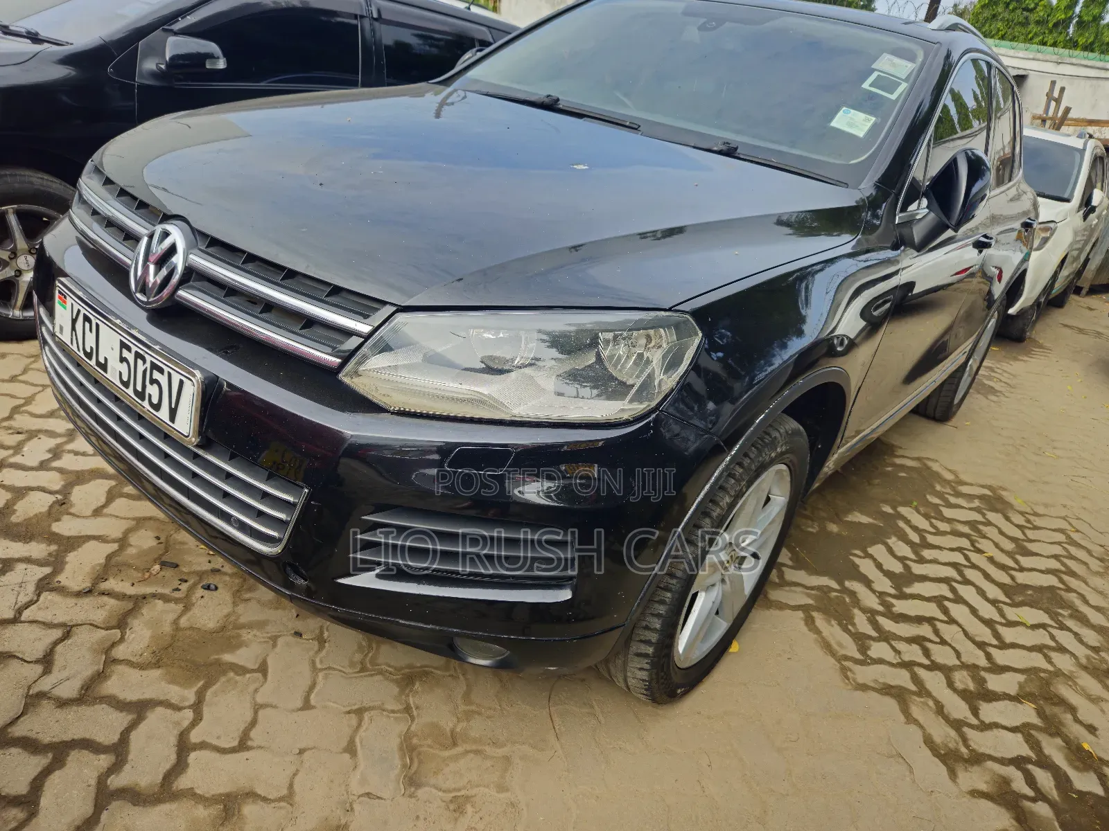 Volkswagen Touareg 2011 Black