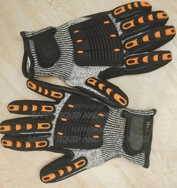 Protective Impact Gloves - main view