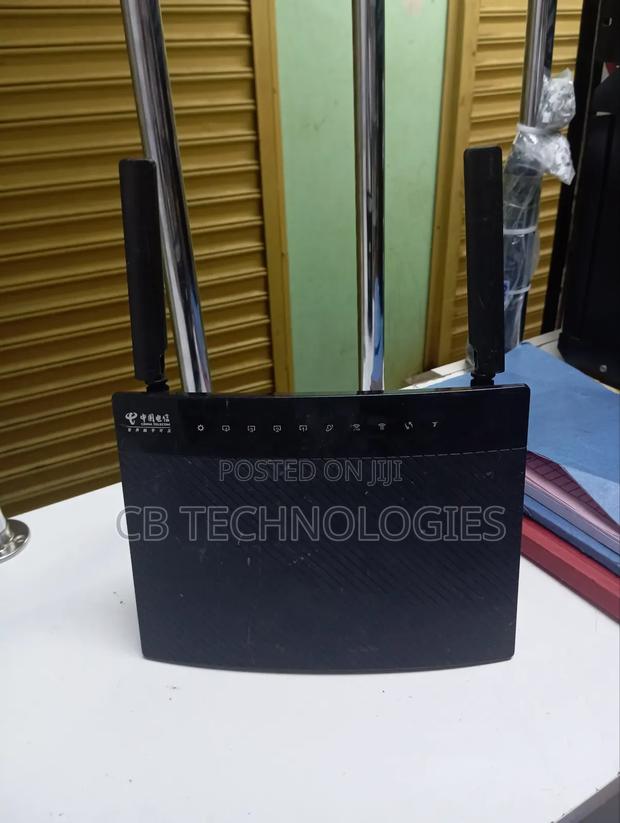 AC 9 Refurbished Tenda Routers - main view