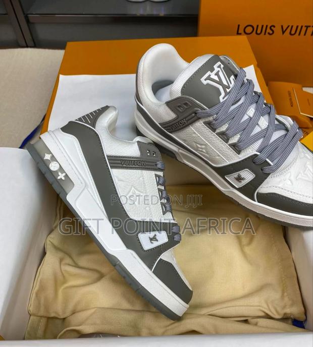 Louis Vuitton Trainer Grey White Sneakers - thumbnail 2