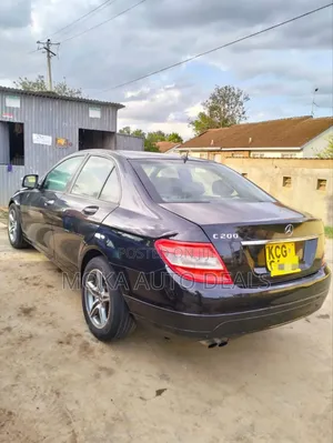 Mercedes-Benz C200 2008 Black