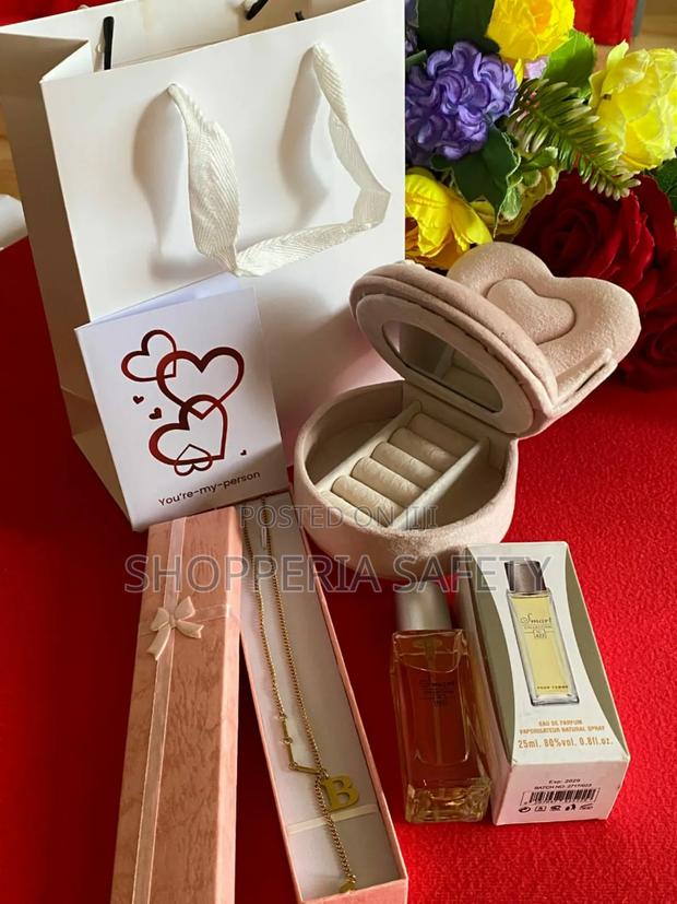 Valentine Ladies Package With 20ml Perfume - thumbnail 2