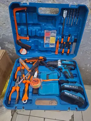 Makita Cordless Drill Set
