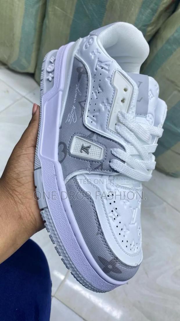Lv Sneakers Quality - thumbnail 2