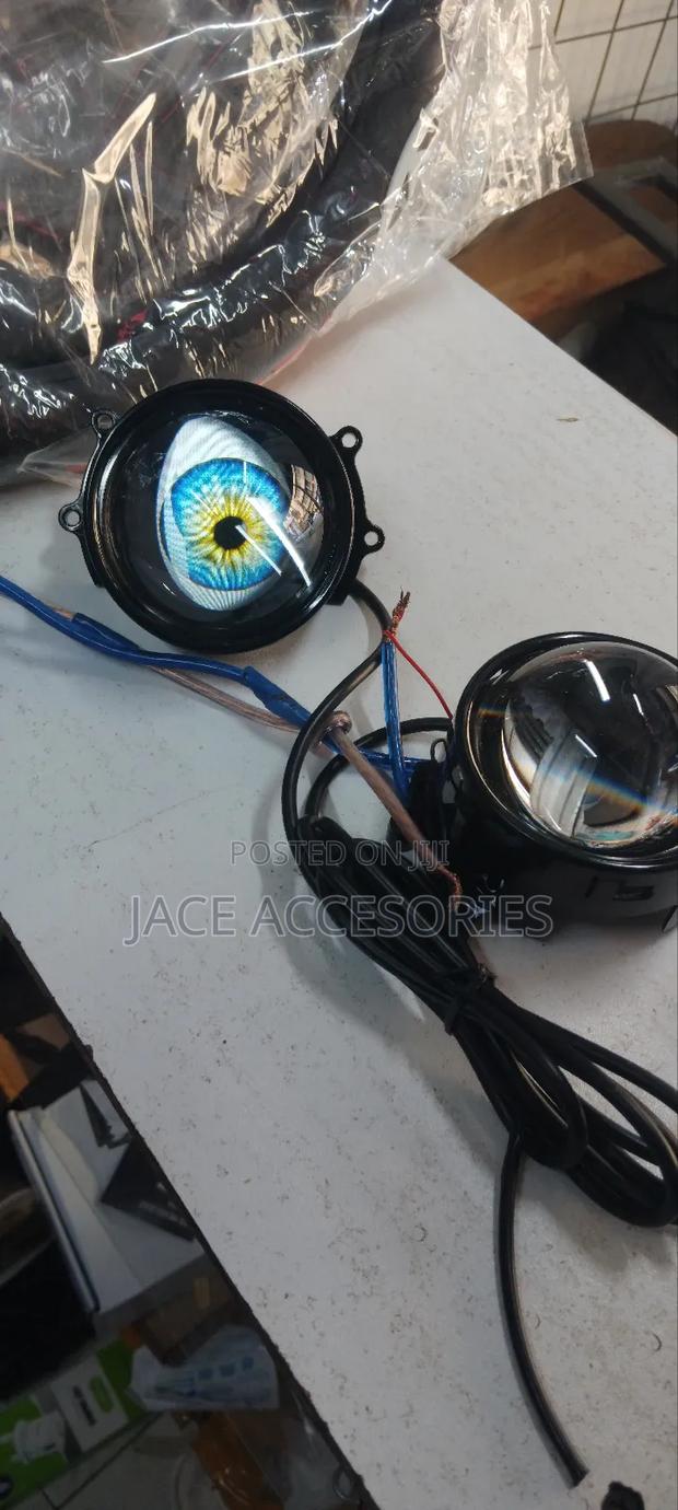 Dynamic Blinking Devil Eyes 3 Inch - thumbnail 3