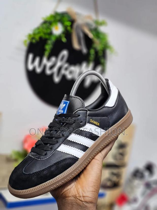 Single Sole Unisex Adidas Samba - main view