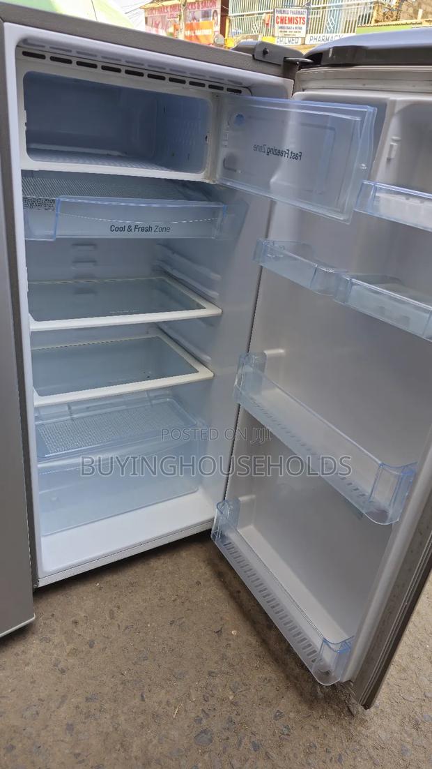Lg 190l Fridge - thumbnail 2