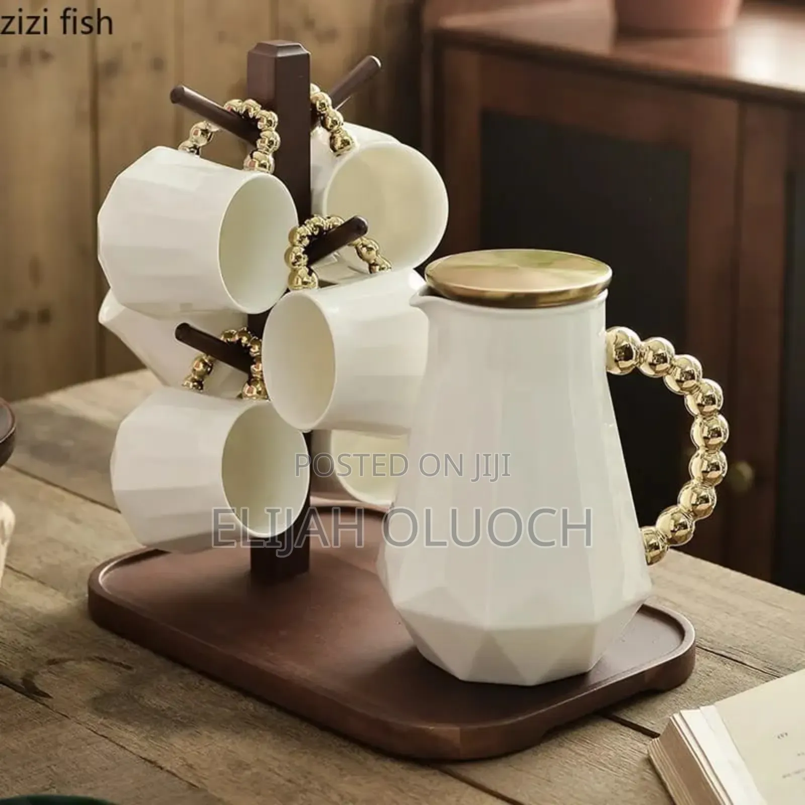 Luxurious Tea Set With Golden Handle*