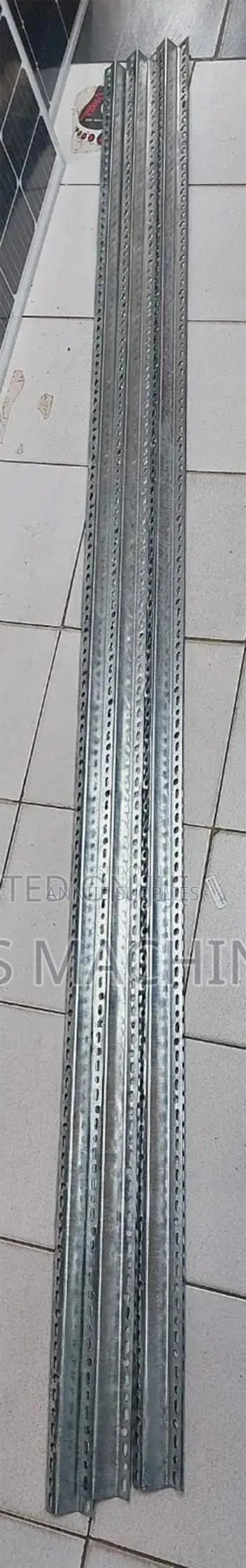 Solar Panel Rails at 2, 000 Per Piece