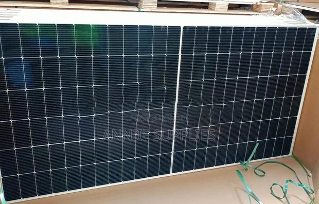 615watts Germany Solar Panel - main view