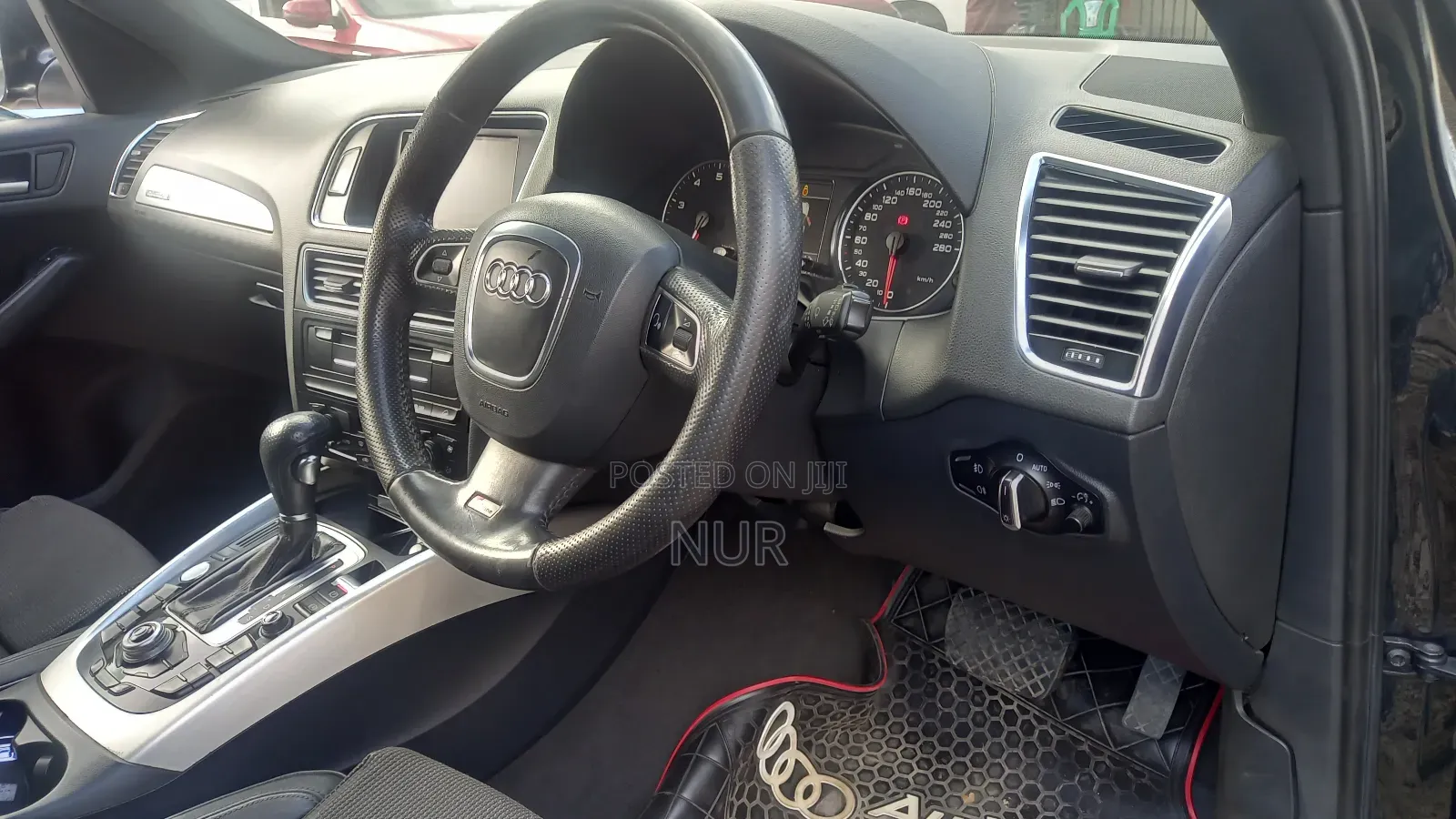 Audi Q5 2011 Black