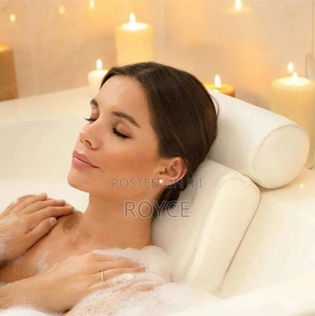 Bath Tub Pillow - thumbnail 3