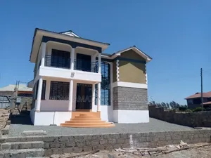4bdrm Maisonette in Chavara Plus Dsq, Kibiku for sale