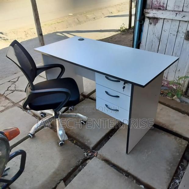 Office Desk and Chair 1.2 MTRS