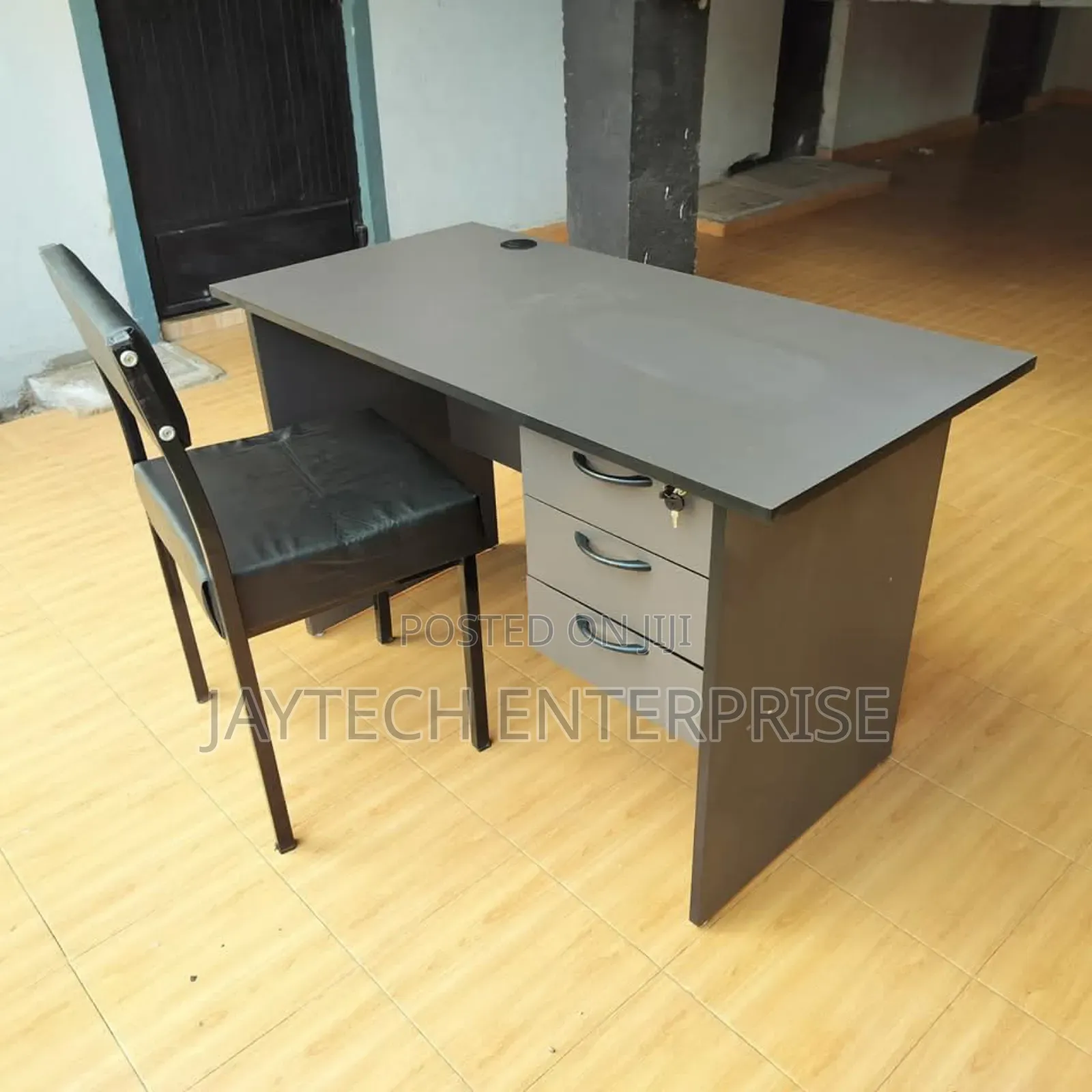 1.2 Meters Gray + Caterina Chair