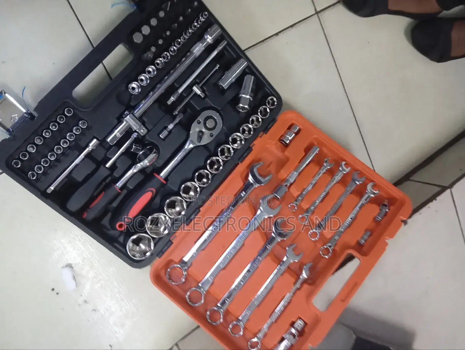 Tool Sets Box 82 Piece