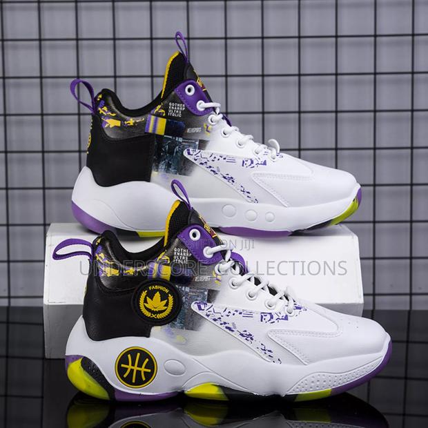 Basketball Shoes - thumbnail 2