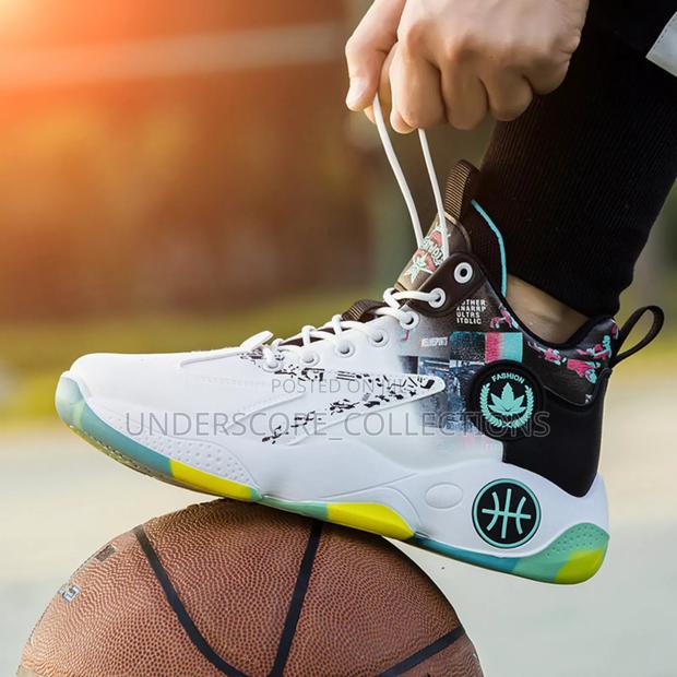 Basketball Shoes - thumbnail 3