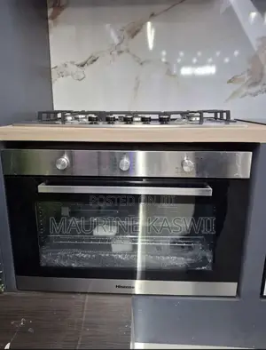 HISENSE 125 Liters Inbuilt Oven