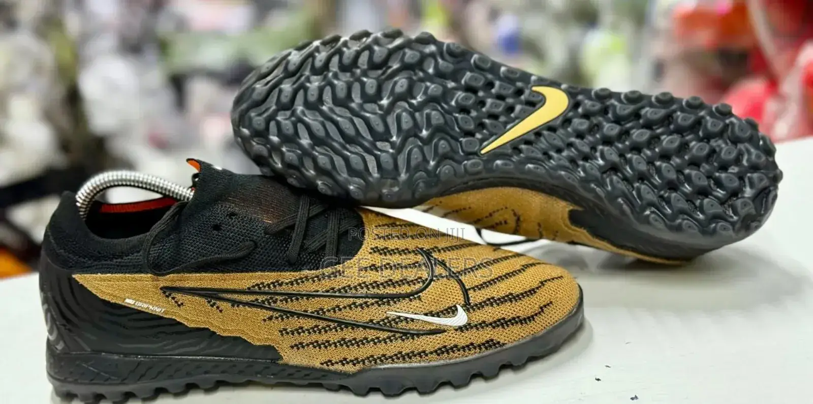 Original Phantom Trainer Shoes, Nike Football Trainer Boots