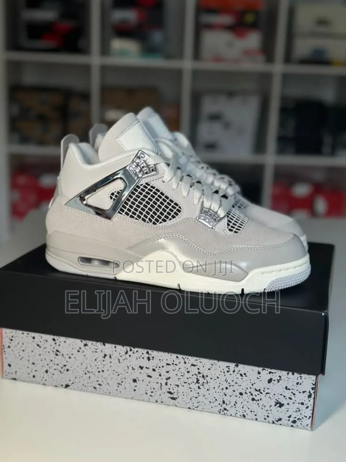 Jordan 4 Frozen Moment
