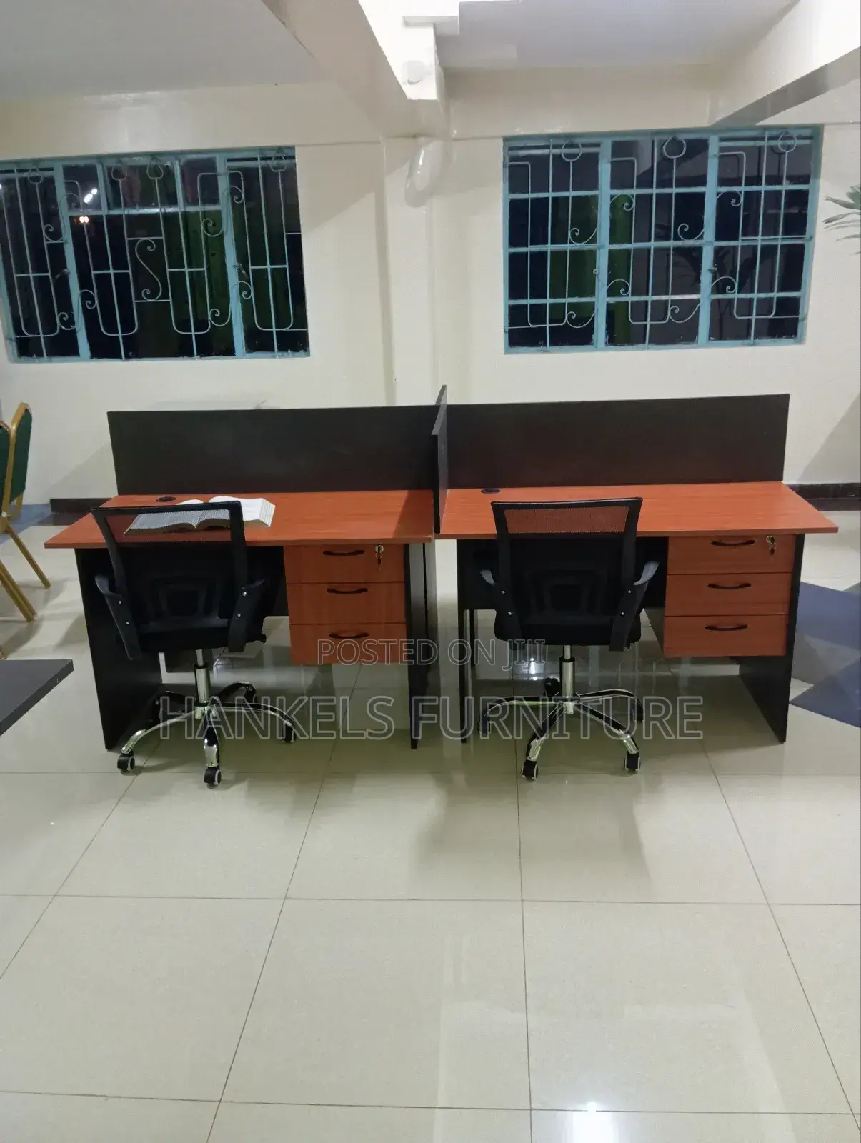 4 Way Workstation