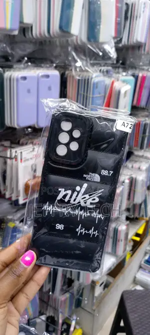 Sumsung Luxury Matte Puffer Case (Samsung Galaxy A72 Nike
