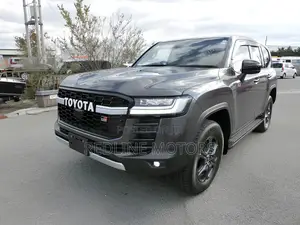 Toyota Land Cruiser 3.3 Diesel 4WD 2022 Gray