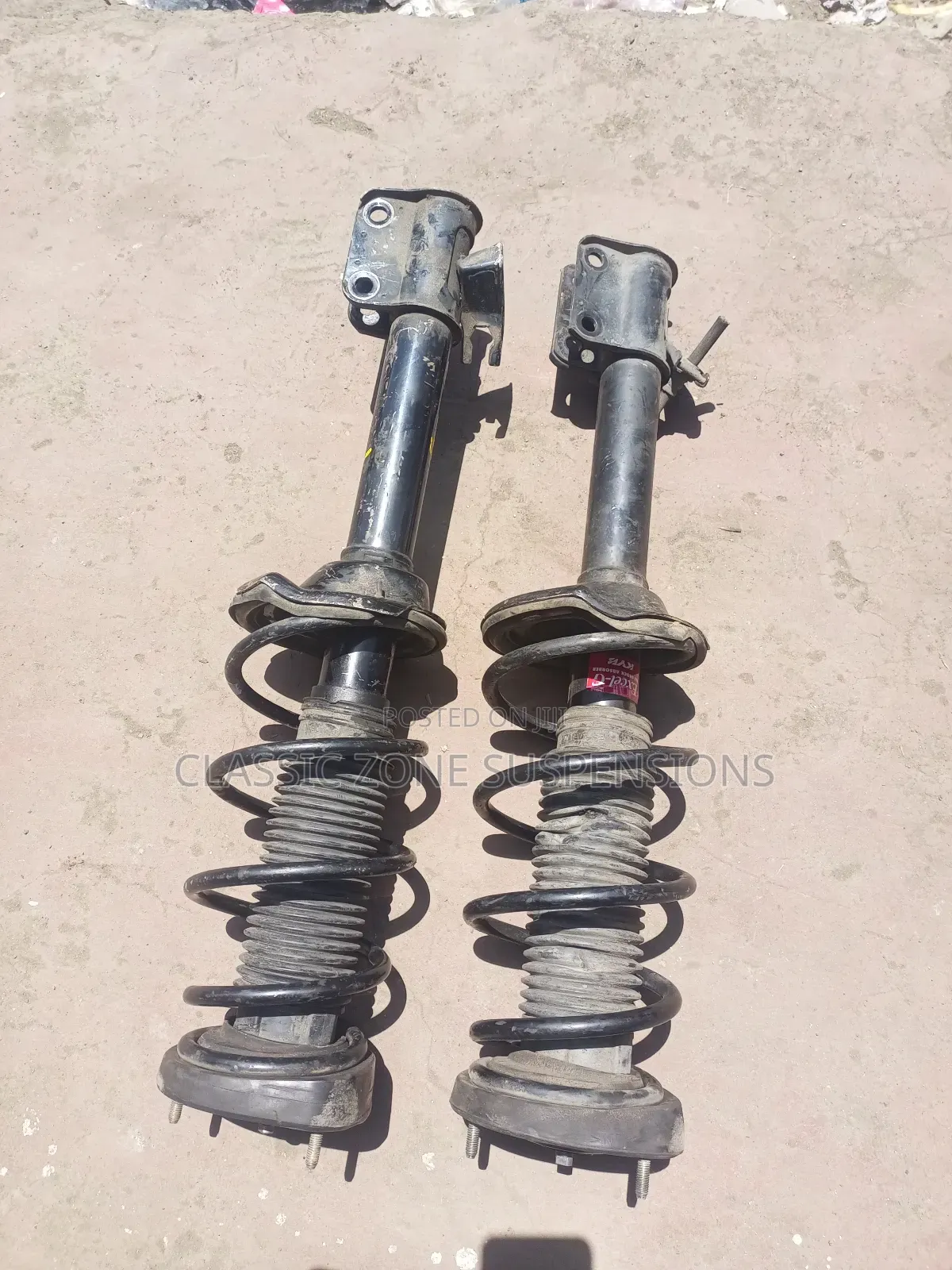 Subaru Forester Back Shocks